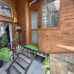 Niki House 3*
