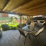 Niki House