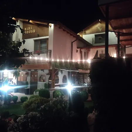 Niki House 3*