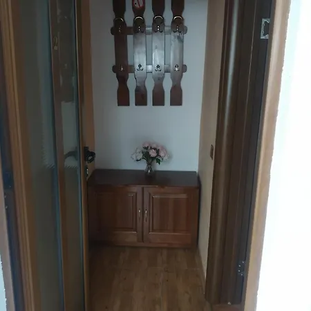 Niki House 3*