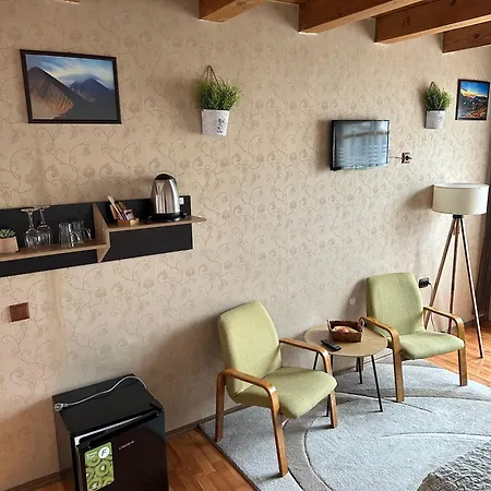 Niki House 招待所 班斯科