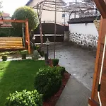 Niki House 3*