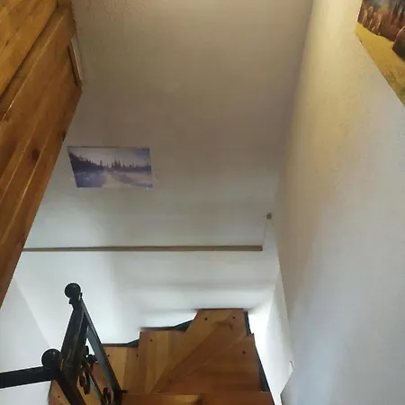 Pensionat Niki House 3*