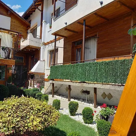 Niki House Pensionat