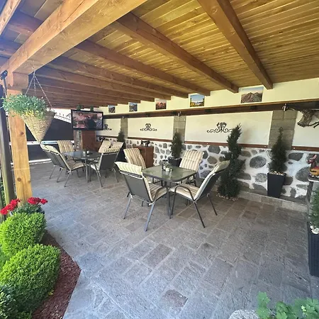 Niki House Pensionat 3*