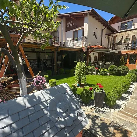 Niki House 3* Банско