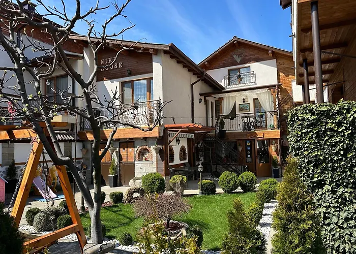 Guest house Niki House 3*