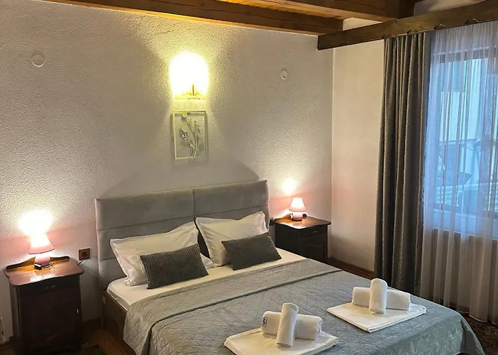 Niki House Guest house