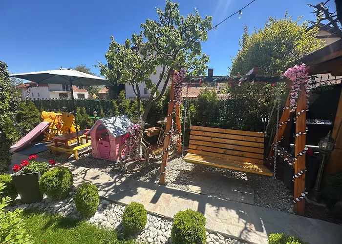 Guest house Niki House 3*